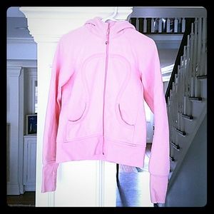 Lululemon scuba hoodie size 8 LIKE NEW